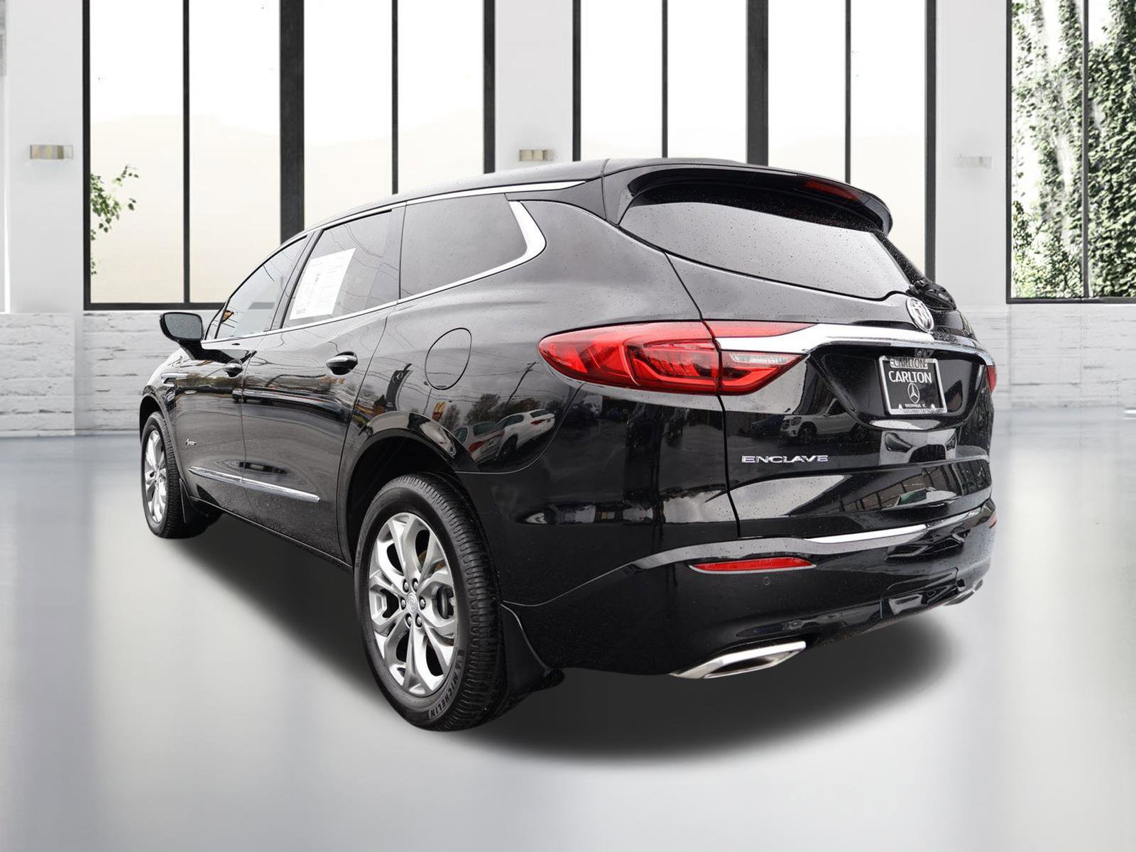 Used 2021 Buick Enclave Avenir w/ Avenir Technology Package image 3