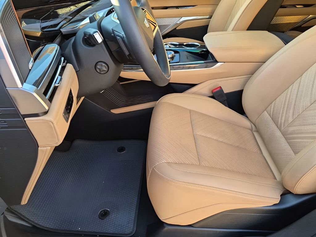 Certified 2025 Cadillac Escalade IQ Luxury 2 image 30