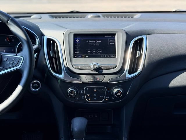Used 2024 Chevrolet Equinox LT FWD image 23