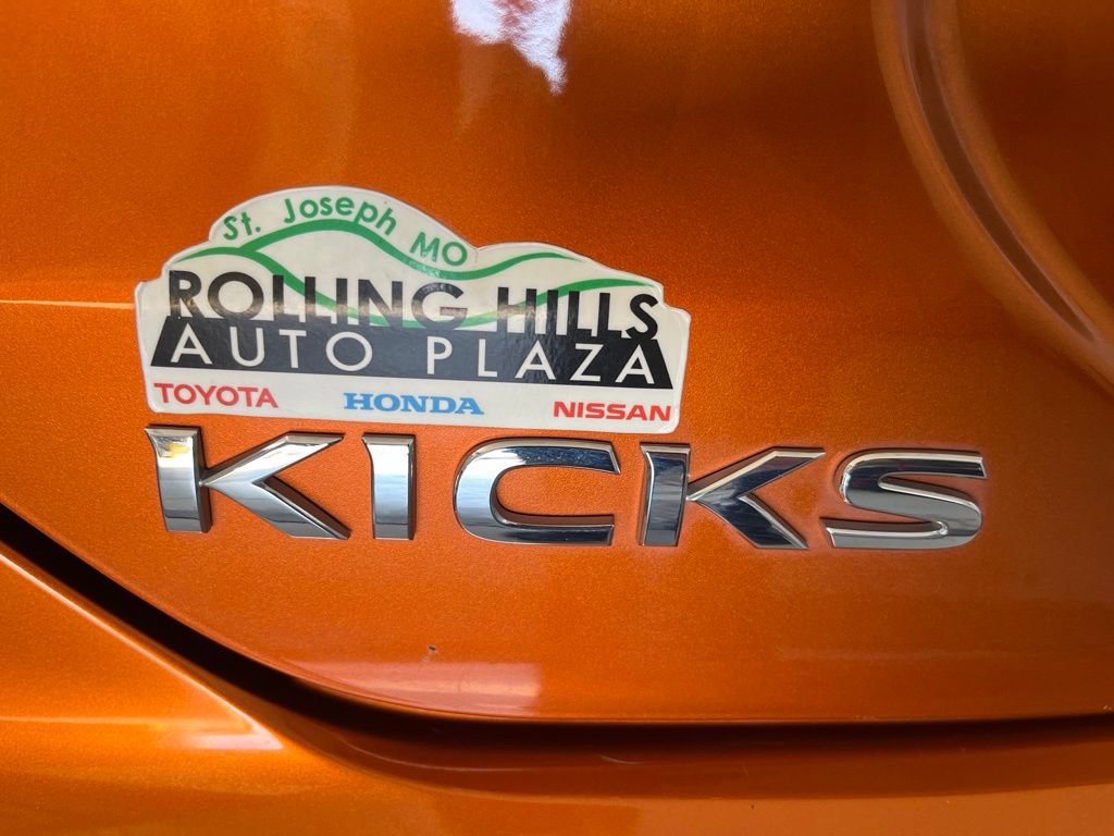 Used 2021 Nissan Kicks SV FWD image 42