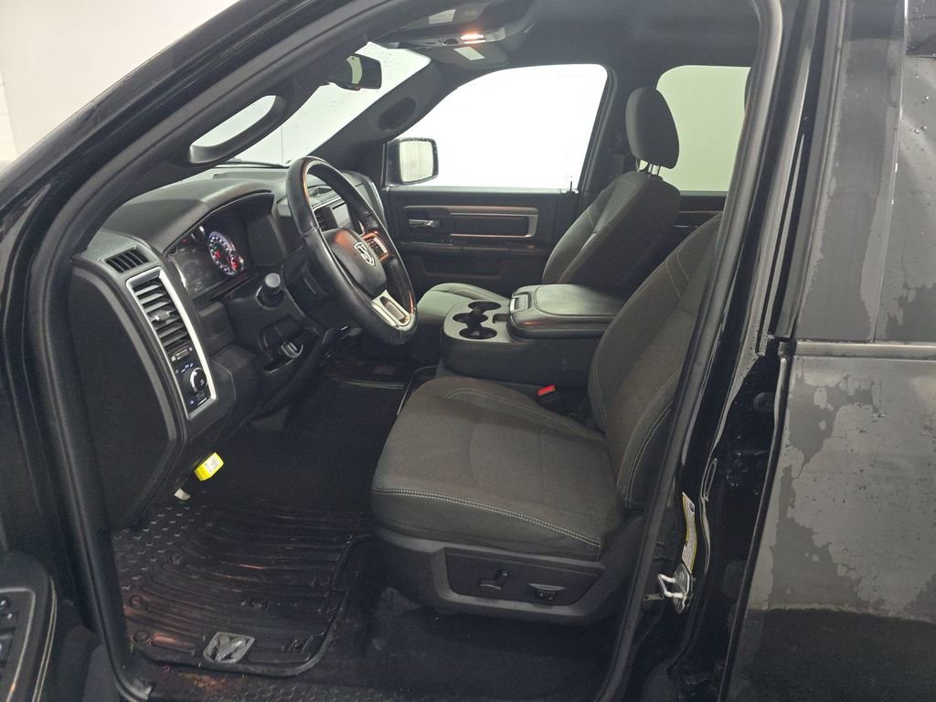 Used 2022 RAM 1500 Classic Warlock image 3
