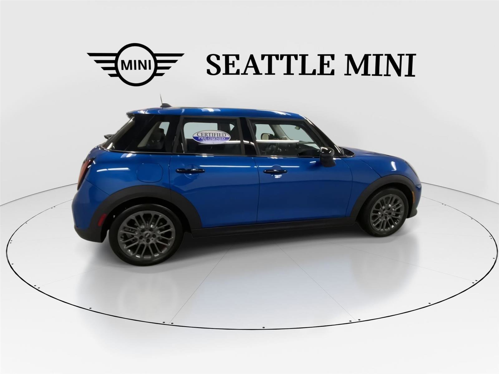 Certified 2025 MINI Cooper 4-Door Hardtop image 12