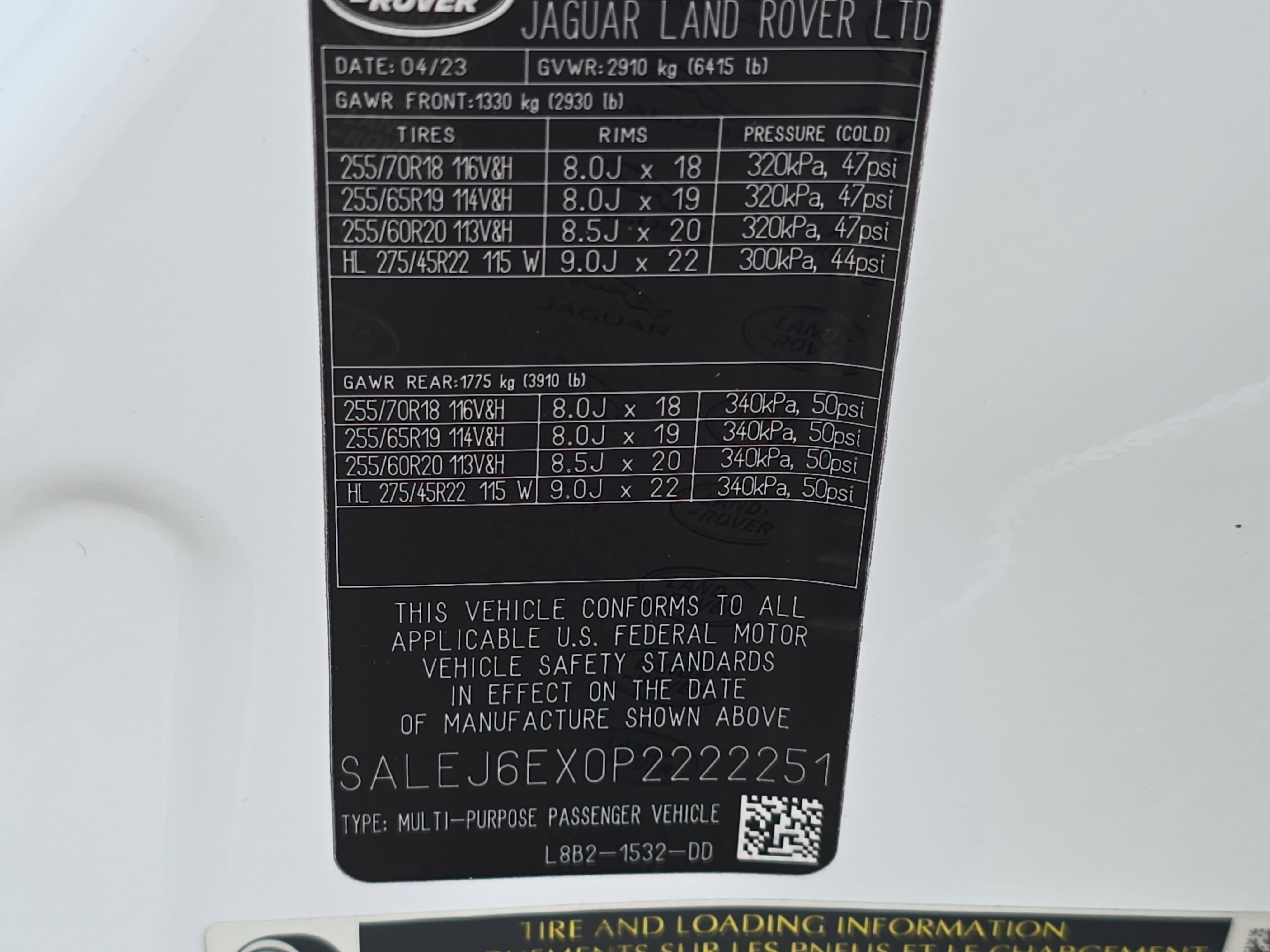Certified 2023 Land Rover Defender 90 S AWD/4WD image 35
