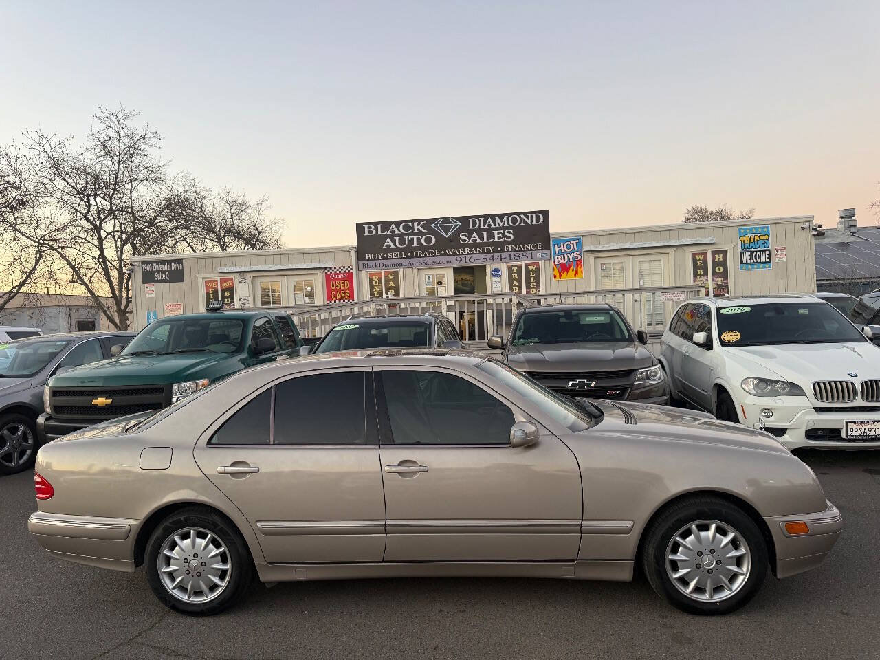 Used 2001 Mercedes-Benz E 320 Sedan image 9