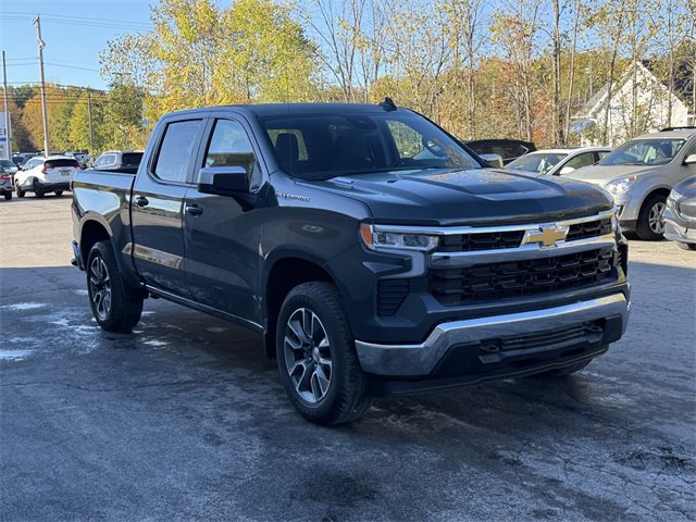 New 2026 Chevrolet Silverado 1500 LT image 3