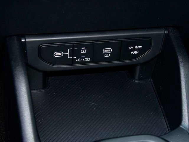Certified 2025 Kia K4 FWD image 22