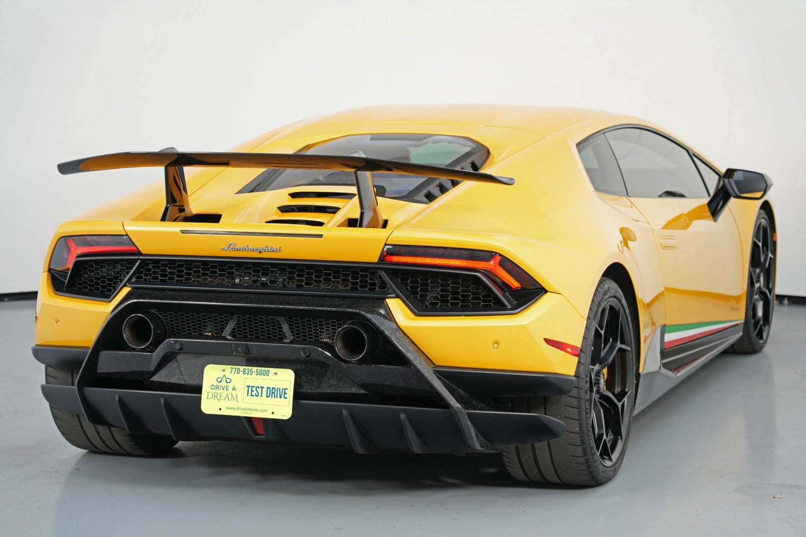 Used 2018 Lamborghini Huracan Performante image 49