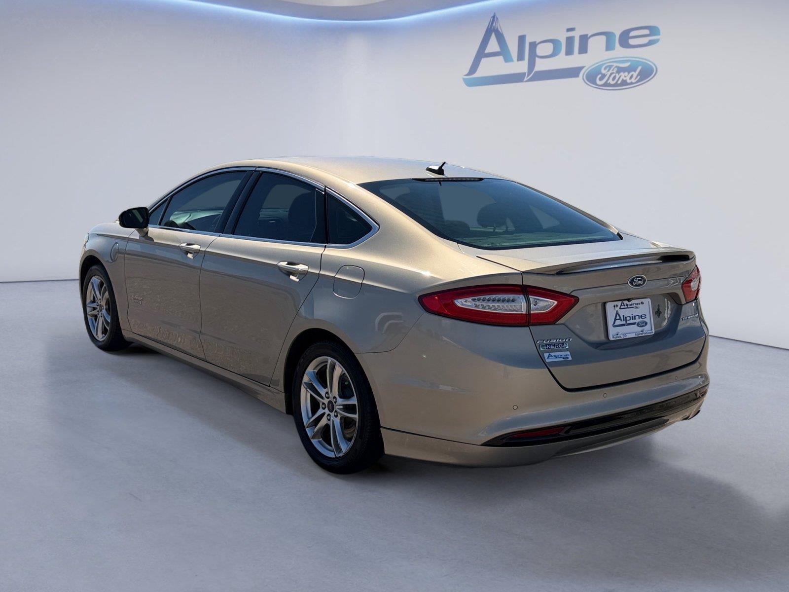 Used 2016 Ford Fusion Energi Titanium w/ Driver Assist Package FWD image 3
