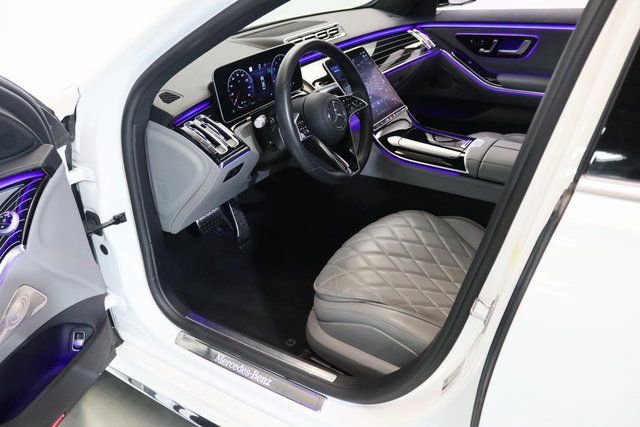 Used 2023 Mercedes-Benz S 580 4MATIC Sedan image 21