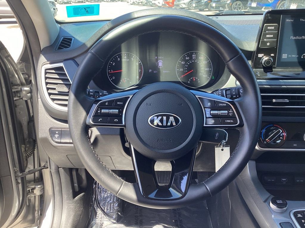 Used 2021 Kia Seltos S AWD/4WD image 16
