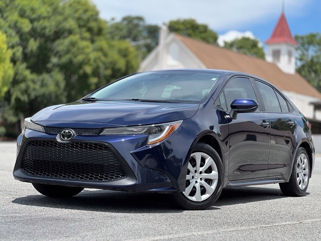 Used 2022 Toyota Corolla LE FWD image 1