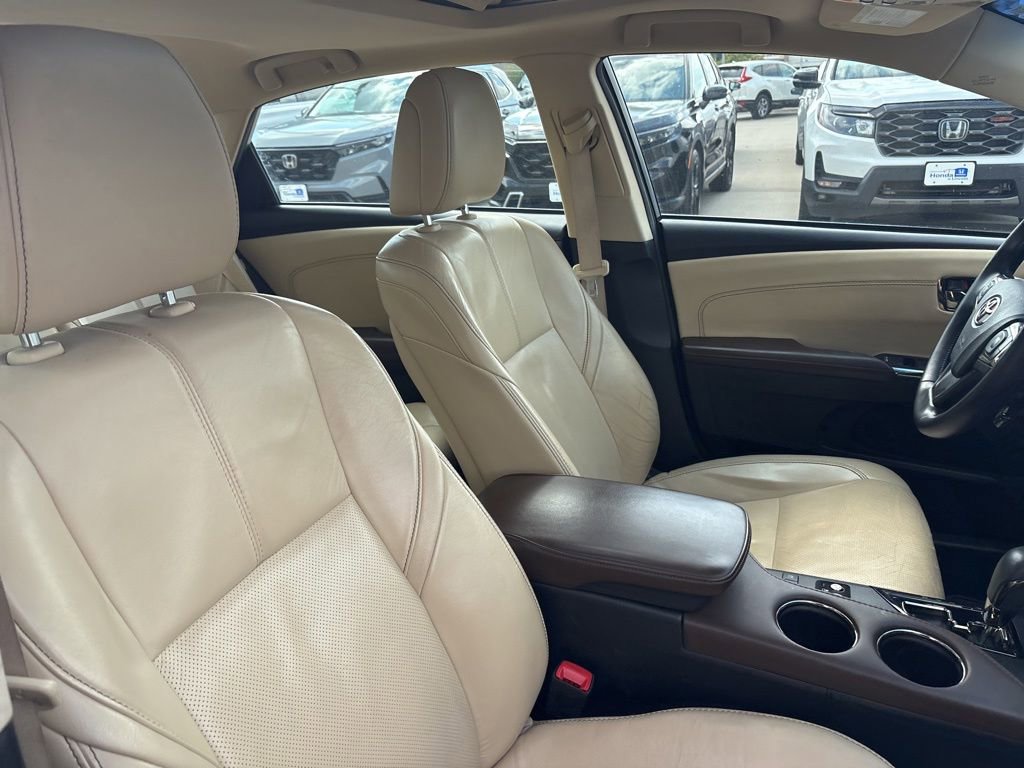 Used 2013 Toyota Avalon Limited FWD image 29