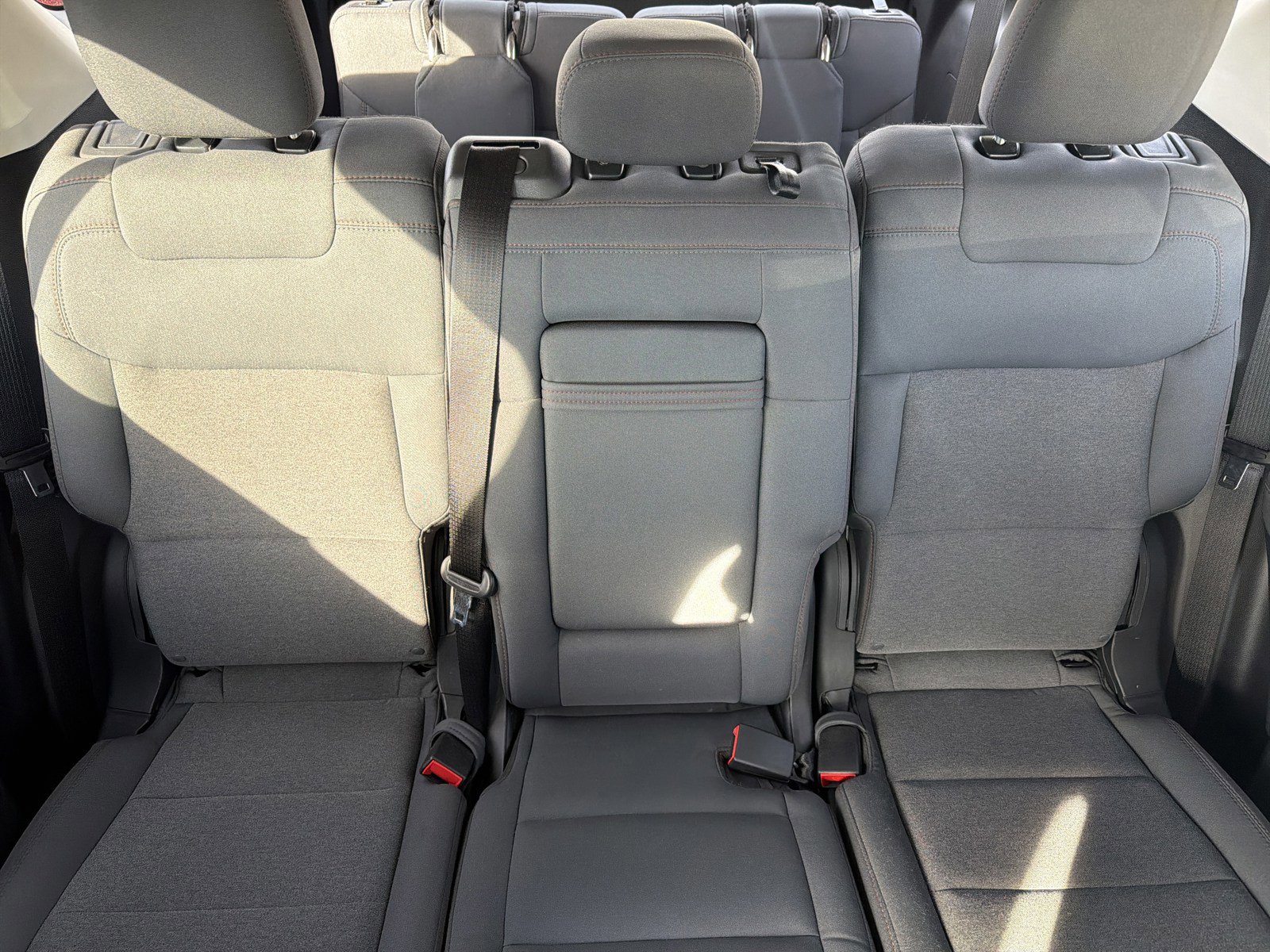 Used 2025 Ford Explorer Active image 13