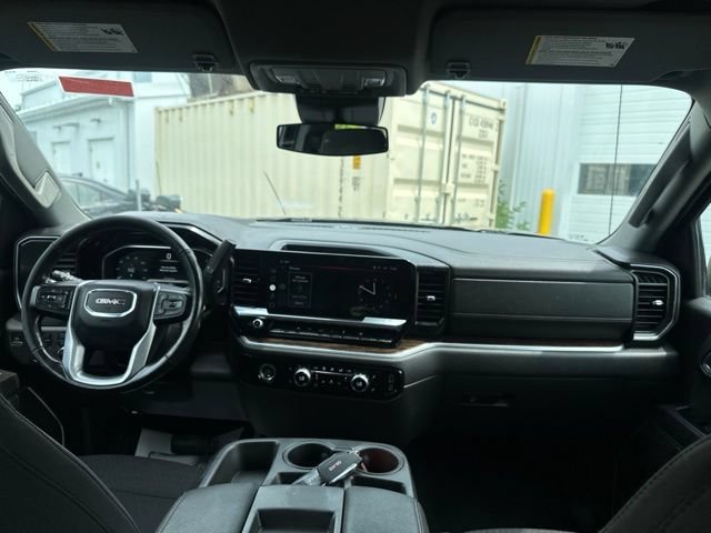 Used 2022 GMC Sierra 1500 SLE AWD/4WD image 18