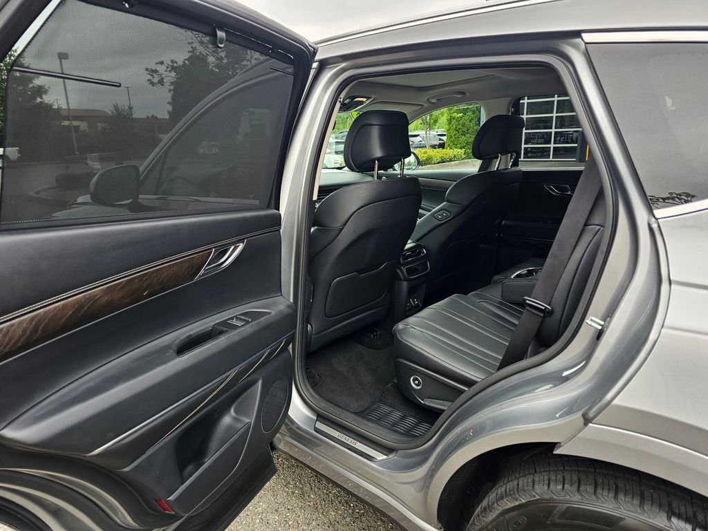 Used 2024 Genesis GV80 3.5T AWD/4WD image 12