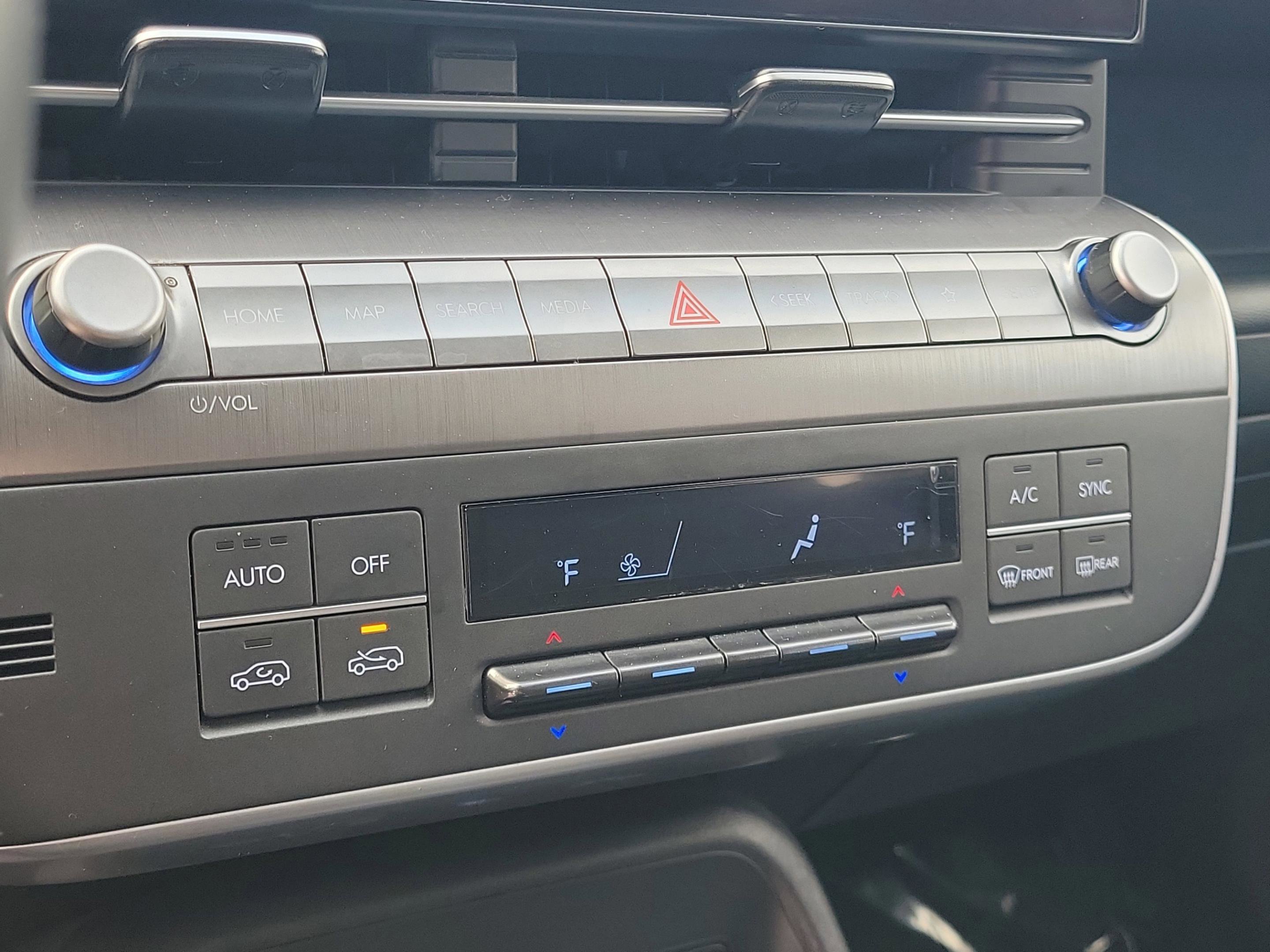 Used 2024 Hyundai Kona SEL image 22