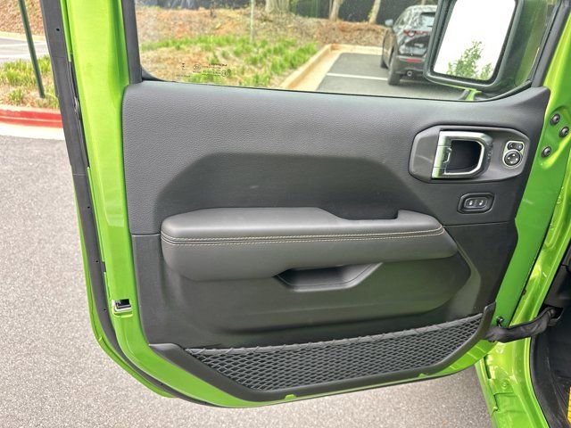 New 2025 Jeep Gladiator Sport w/ Premium Package image 10