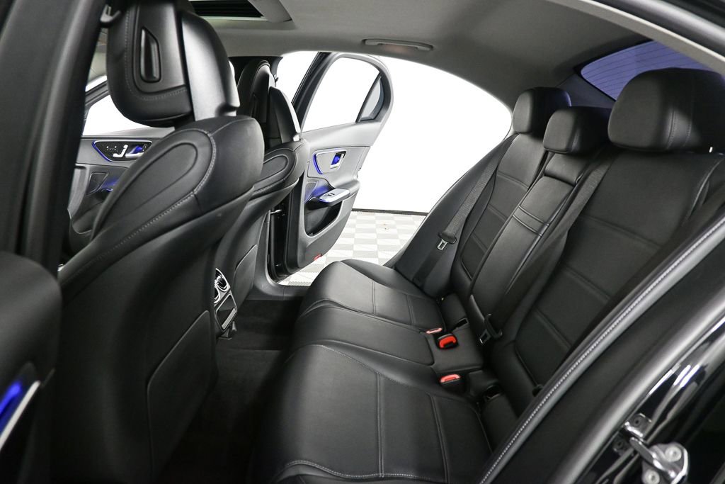 Certified 2022 Mercedes-Benz C 300 Sedan w/ Exclusive Trim Package image 18