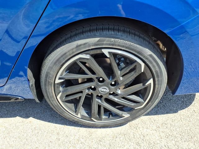 New 2026 Nissan Sentra SR w/ SR Premium Package FWD image 4