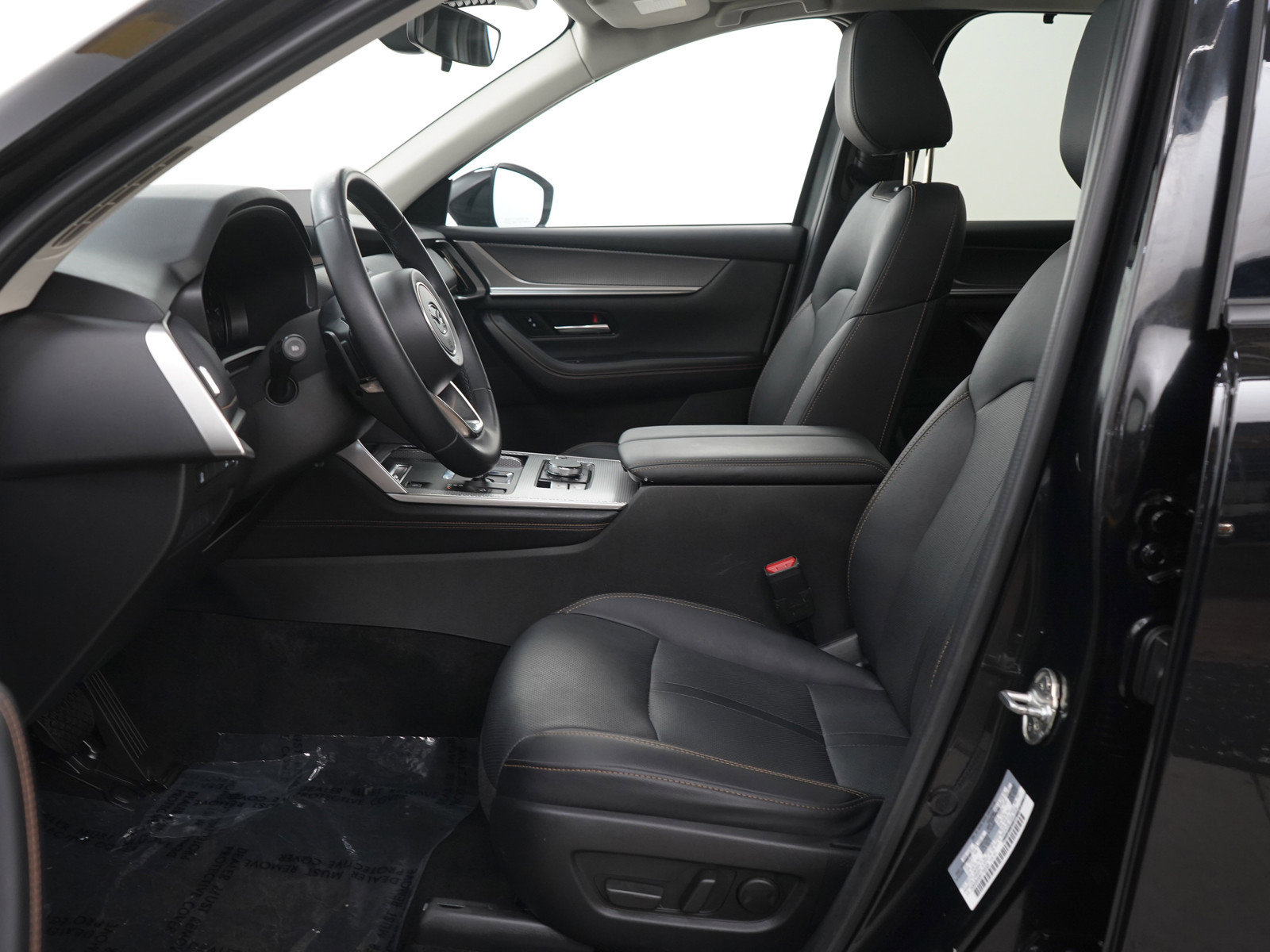 Certified 2024 MAZDA CX-90 Plug-In Hybrid w/ Preferred AWD/4WD image 16