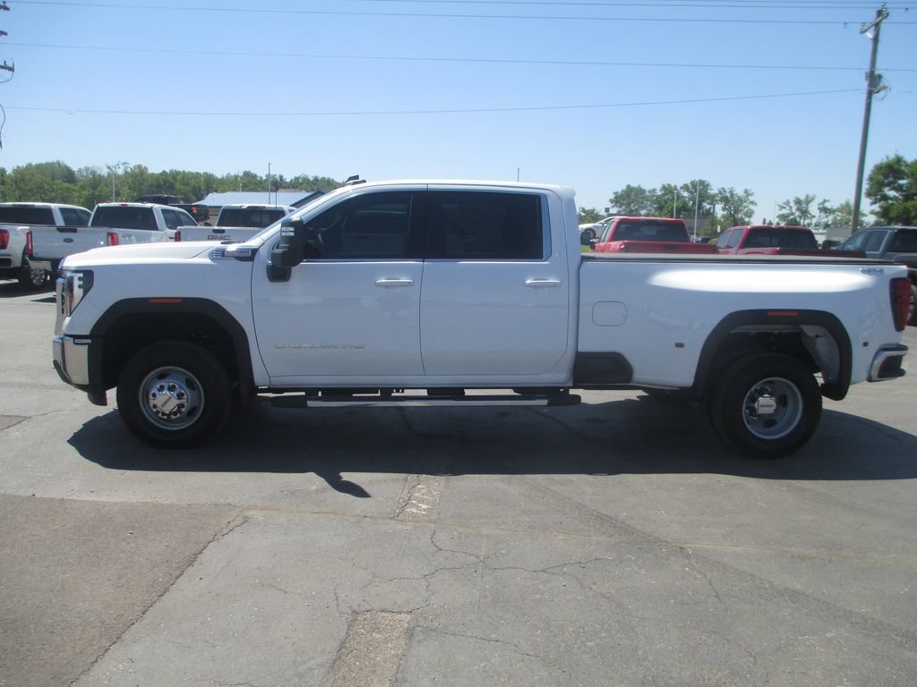 Certified 2026 GMC Sierra 3500 SLE w/ SLE Value Package AWD/4WD image 12
