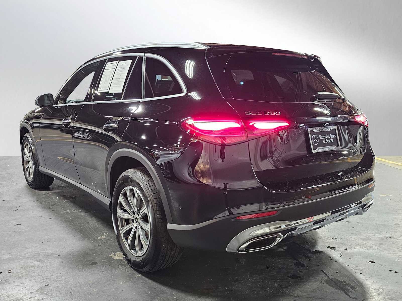 Certified 2026 Mercedes-Benz GLC 300 4MATIC image 5