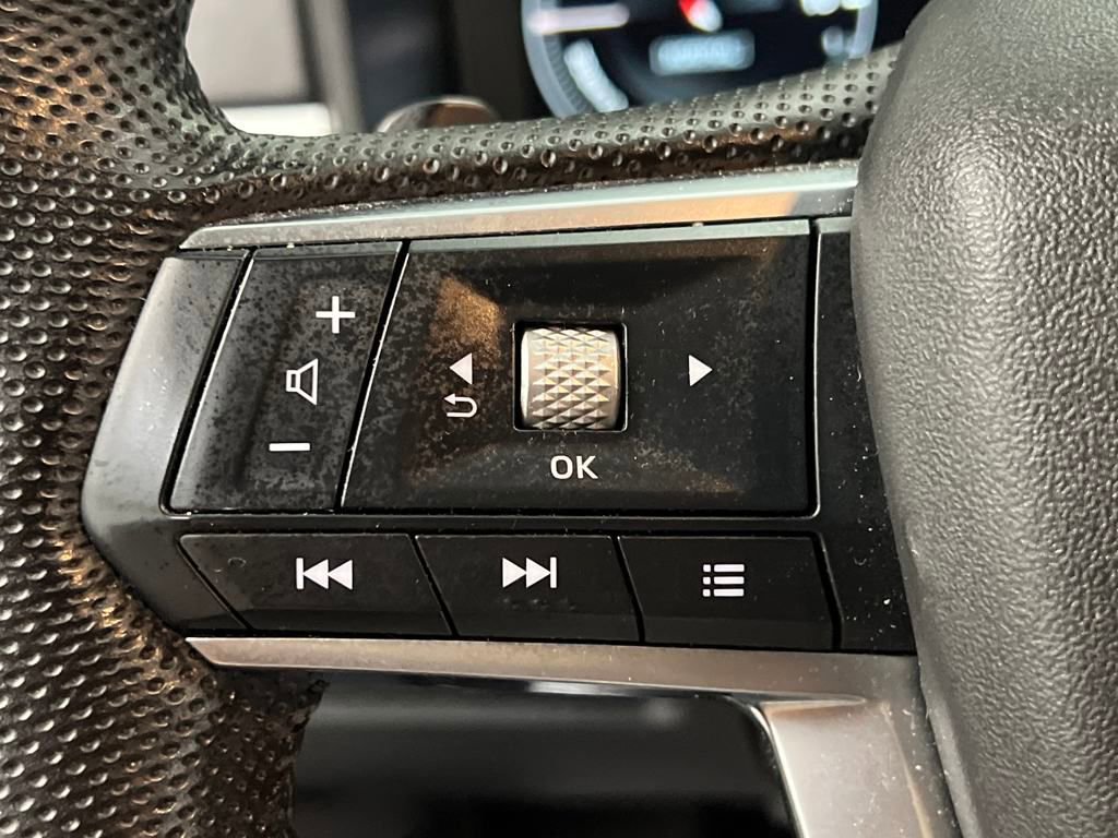 Used 2023 Mitsubishi Outlander SE image 45