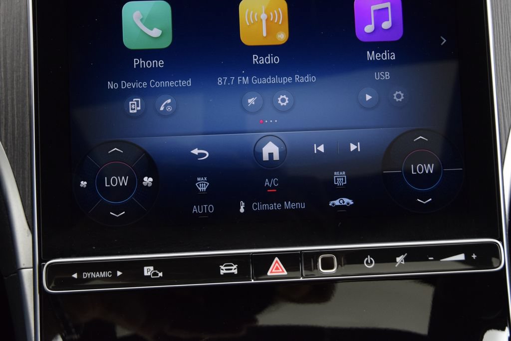 Certified 2026 Mercedes-Benz C 300 4MATIC Sedan image 27