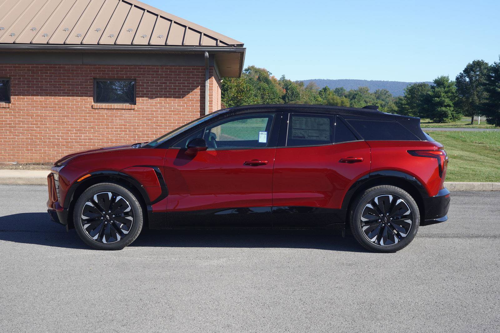 New 2026 Chevrolet Blazer EV RS image 7