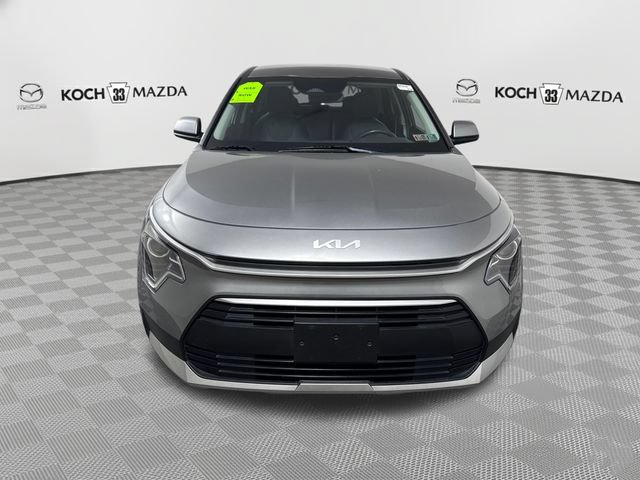 Used 2023 Kia Niro LX FWD image 7