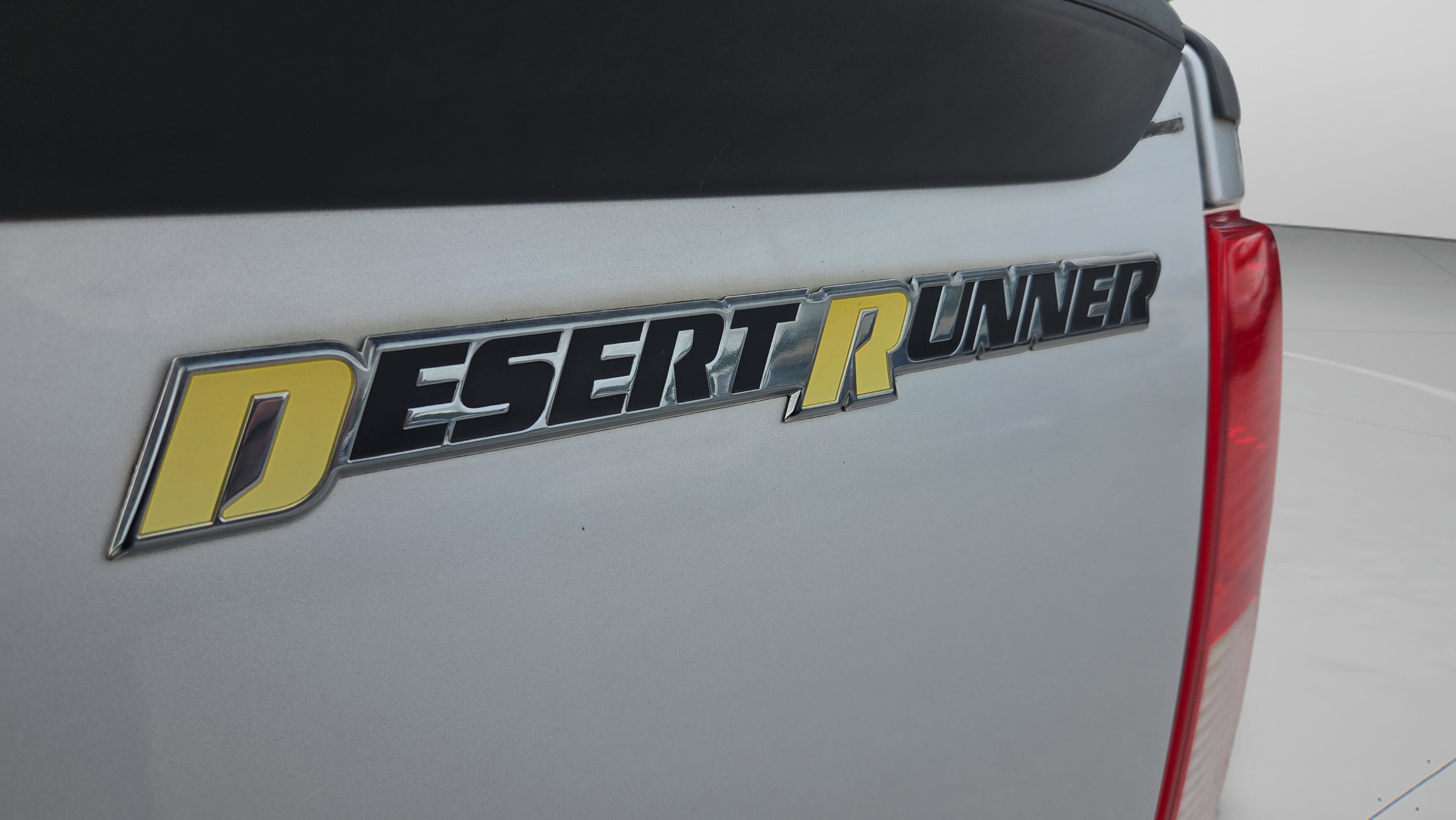 Used 2015 Nissan Frontier Desert Runner RWD image 29