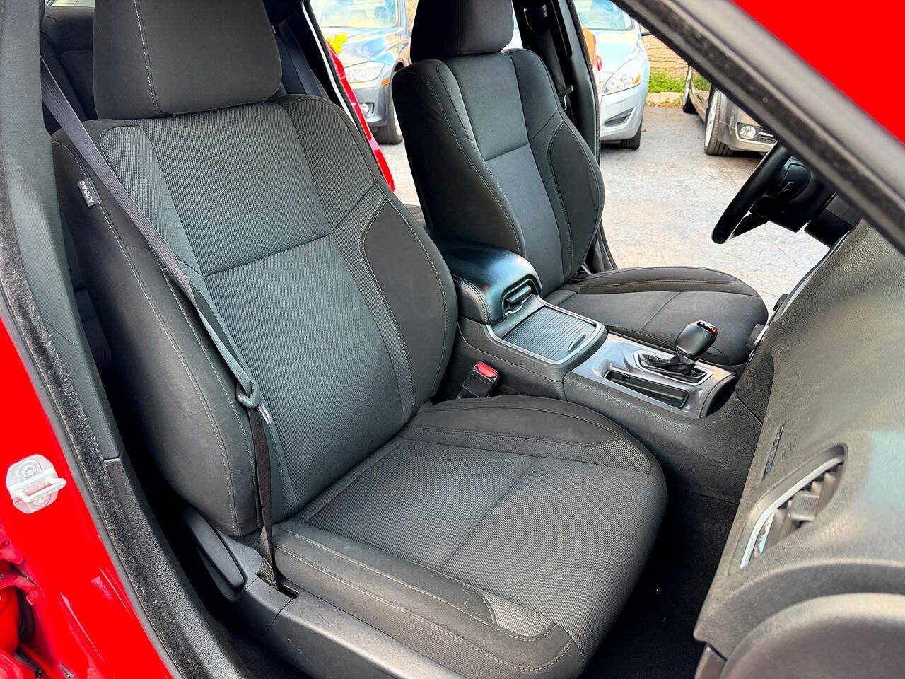 Used 2022 Dodge Charger SXT RWD image 32