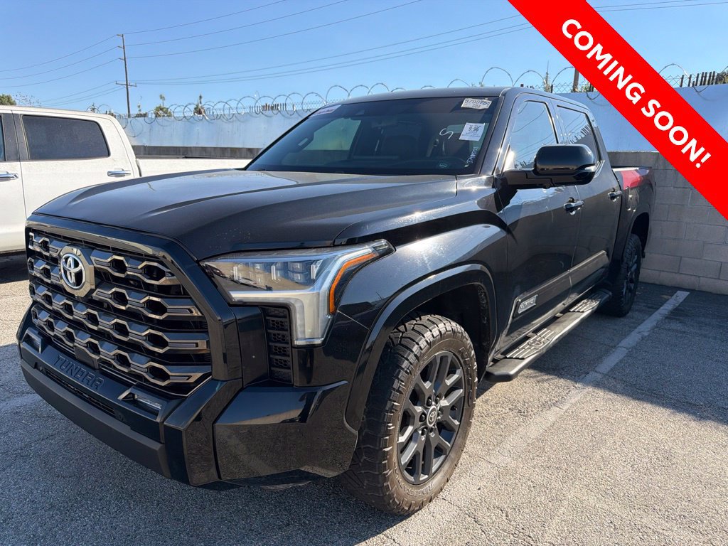 Used 2024 Toyota Tundra Platinum AWD/4WD image 3