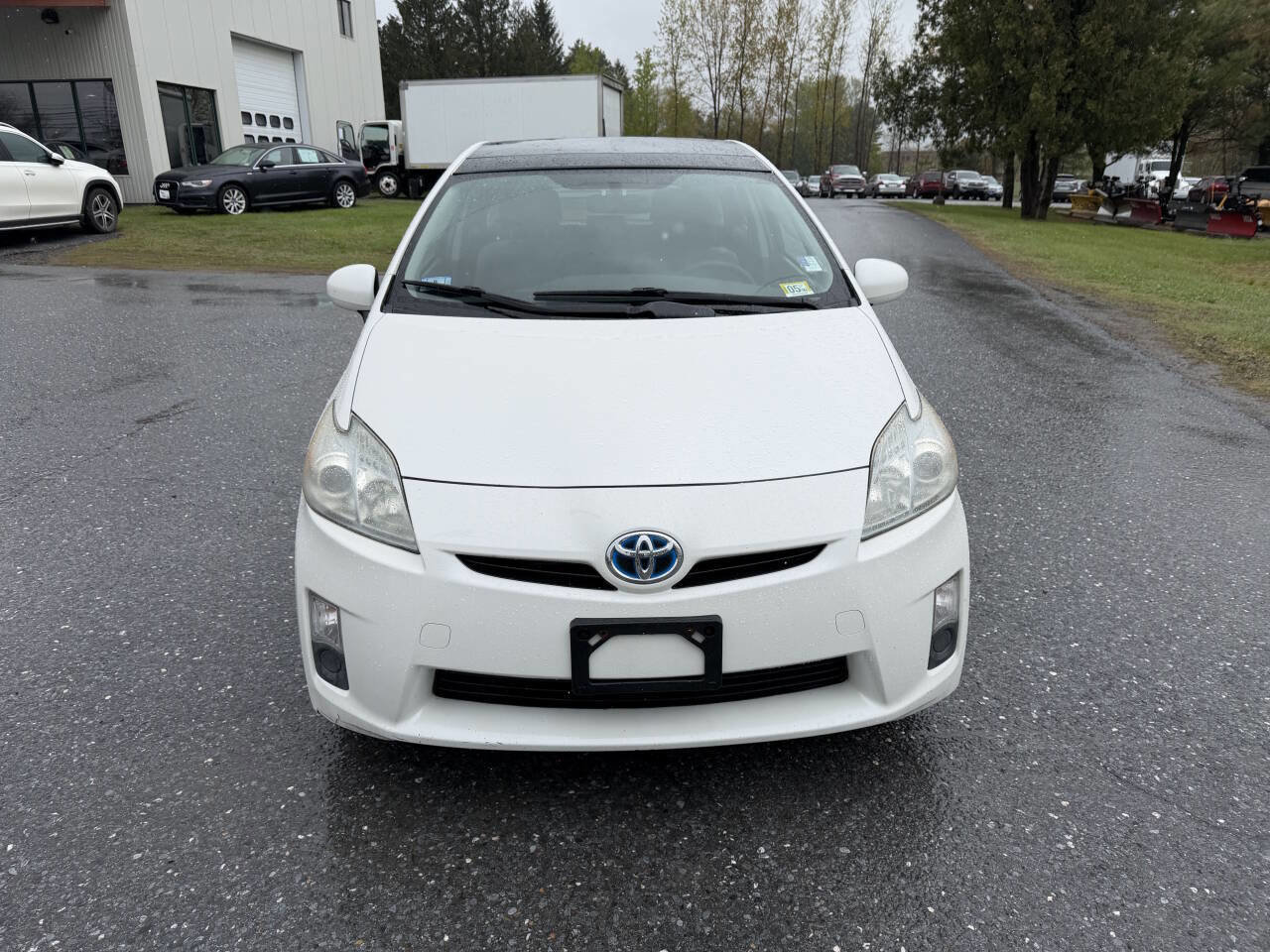 Used 2011 Toyota Prius Three w/ Solar Roof Pkg FWD image 8