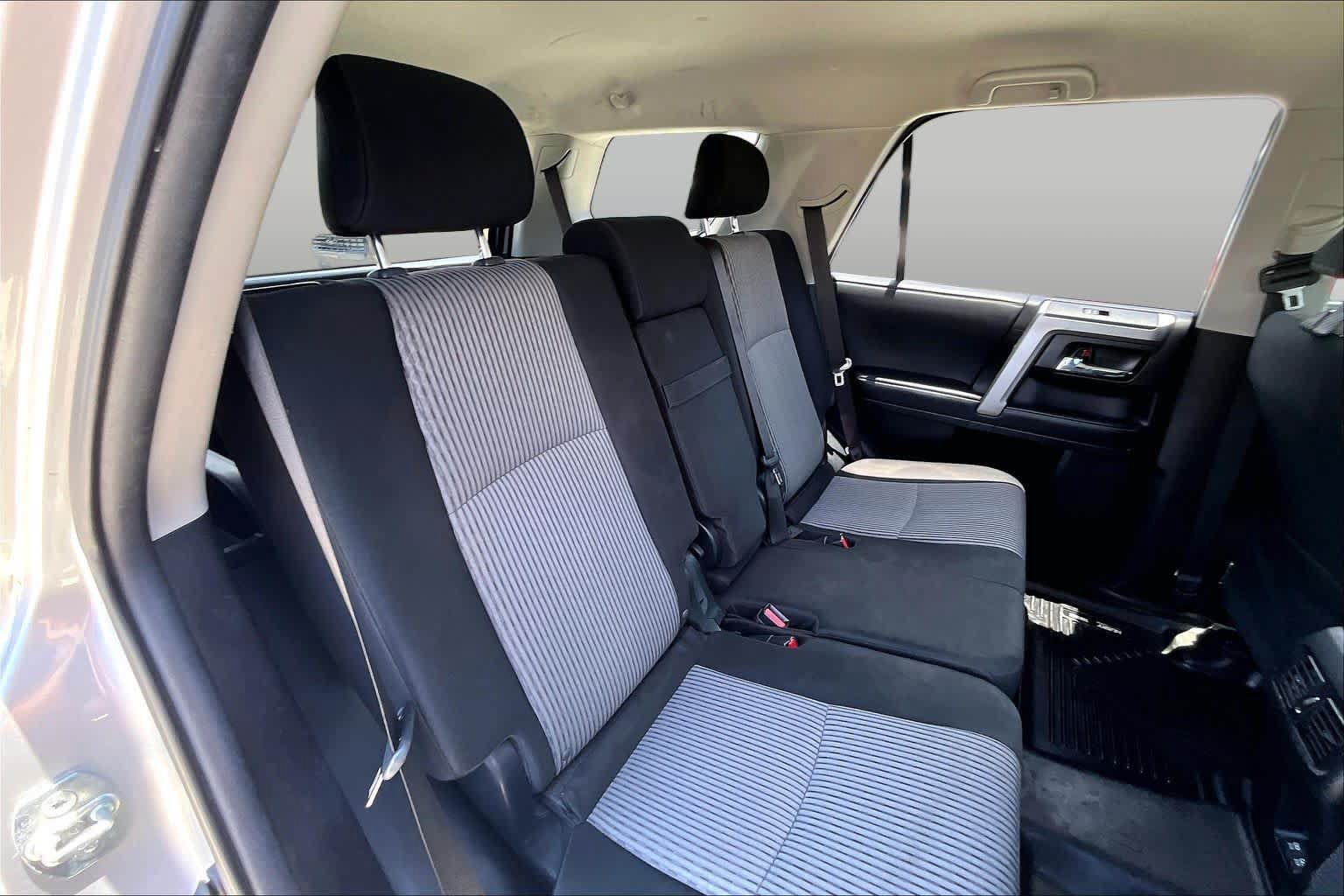 Used 2022 Toyota 4Runner SR5 RWD image 19