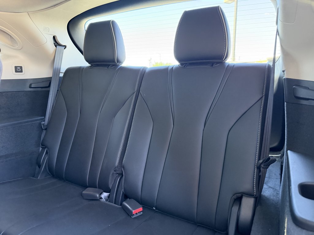 Used 2024 Acura MDX w/ Advance Package AWD/4WD image 38