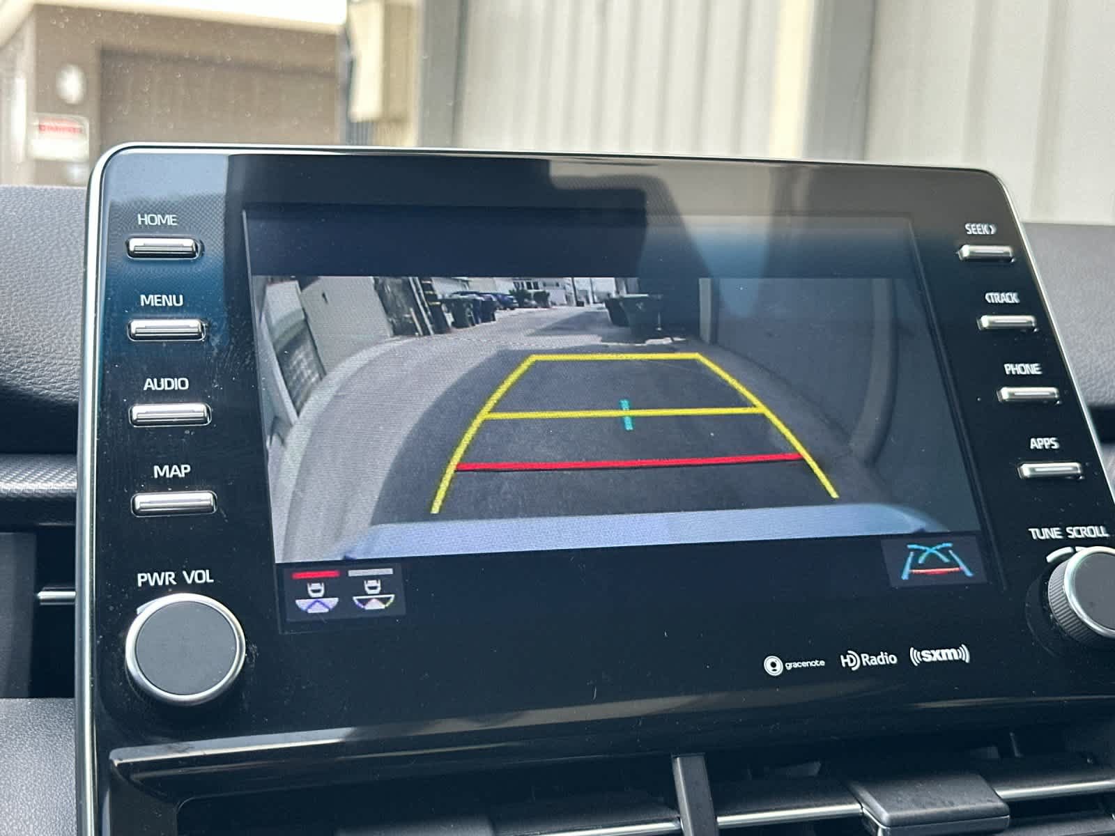Used 2019 Toyota Avalon XSE w/ All Weather Liner Package FWD image 18