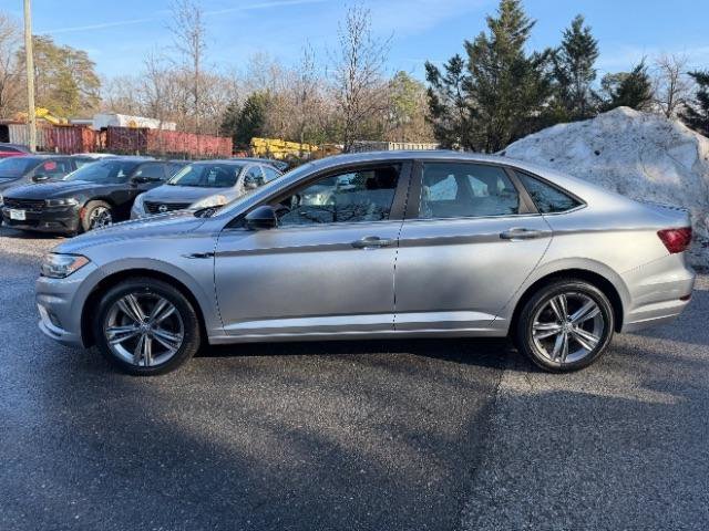 Used 2019 Volkswagen Jetta R-Line image 2