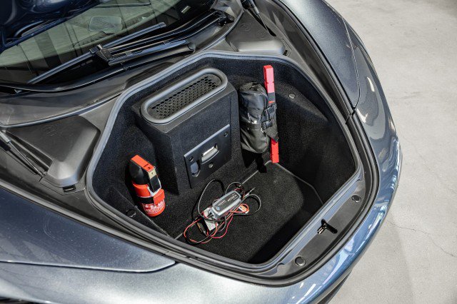 Used 2018 McLaren 720S Performance image 12