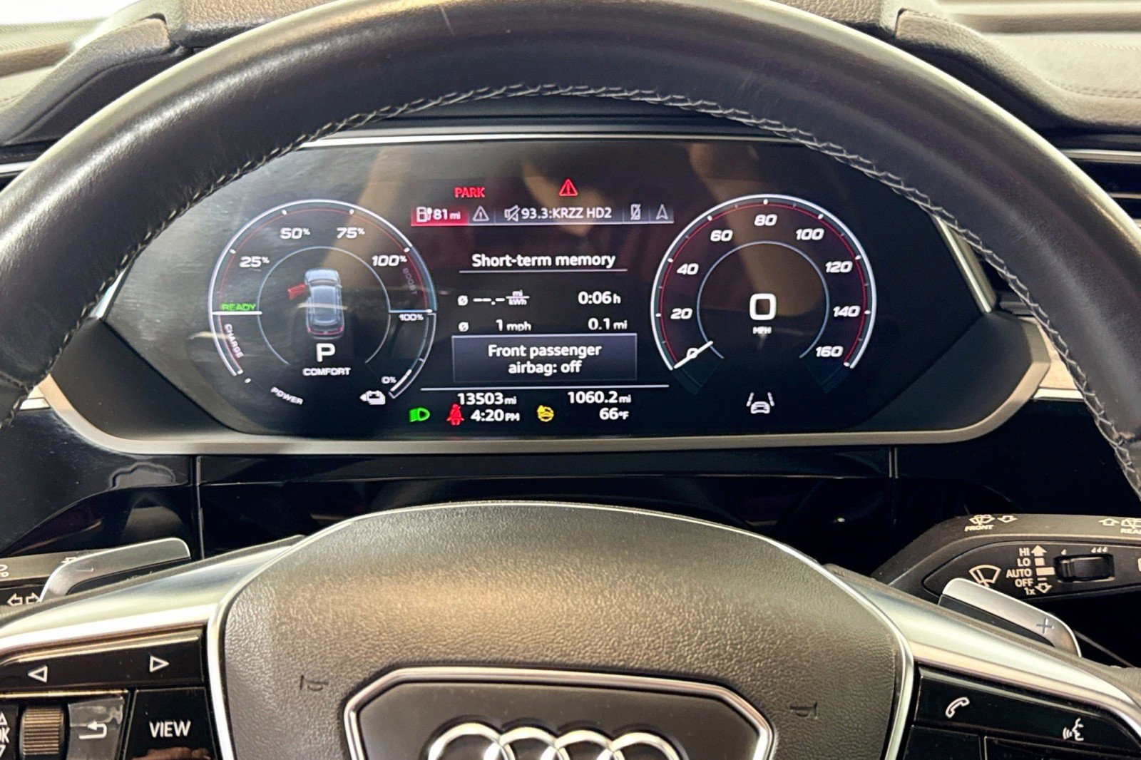 Used 2022 Audi e-tron Premium w/ Convenience Plus Package image 12