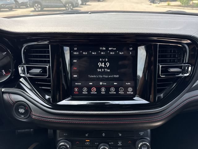 Used 2023 Dodge Durango GT w/ Blacktop Package AWD/4WD image 13