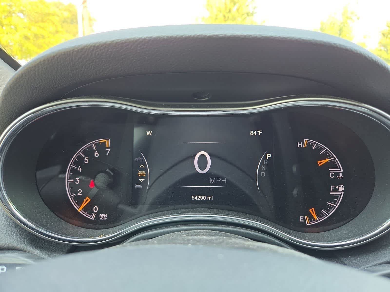Used 2019 Jeep Grand Cherokee Altitude RWD image 31