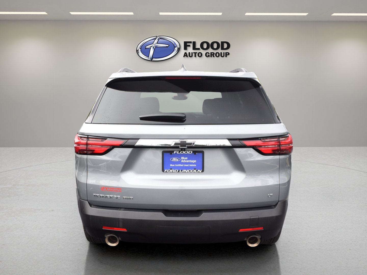 Used 2023 Chevrolet Traverse LT w/ LPO, Floor Liner Package AWD/4WD image 5