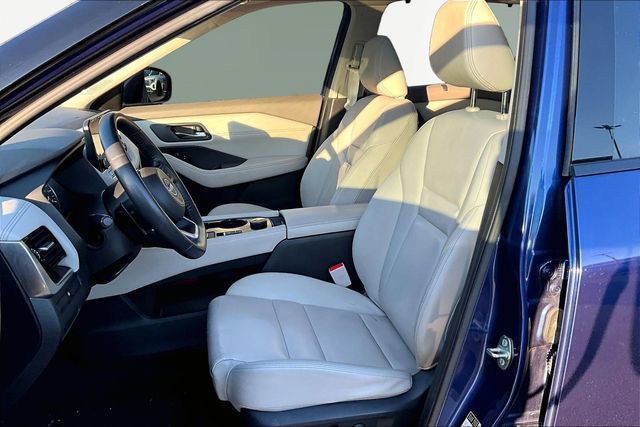 Used 2023 Nissan Rogue SL w/ SL Premium Package image 15