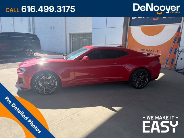 Used 2023 Chevrolet Camaro ZL1 RWD image 2