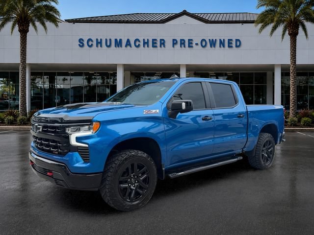 Used 2022 Chevrolet Silverado 1500 LT Trail Boss w/ Convenience Package II AWD/4WD image 3