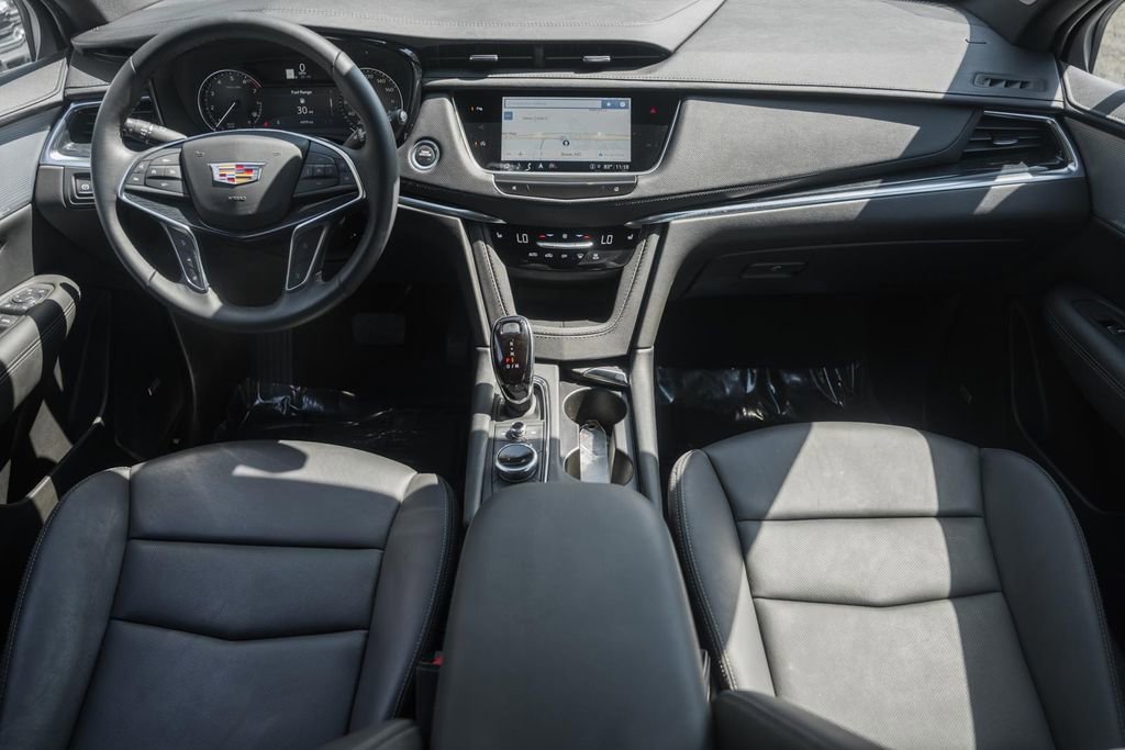 Used 2025 Cadillac XT5 Premium Luxury image 20