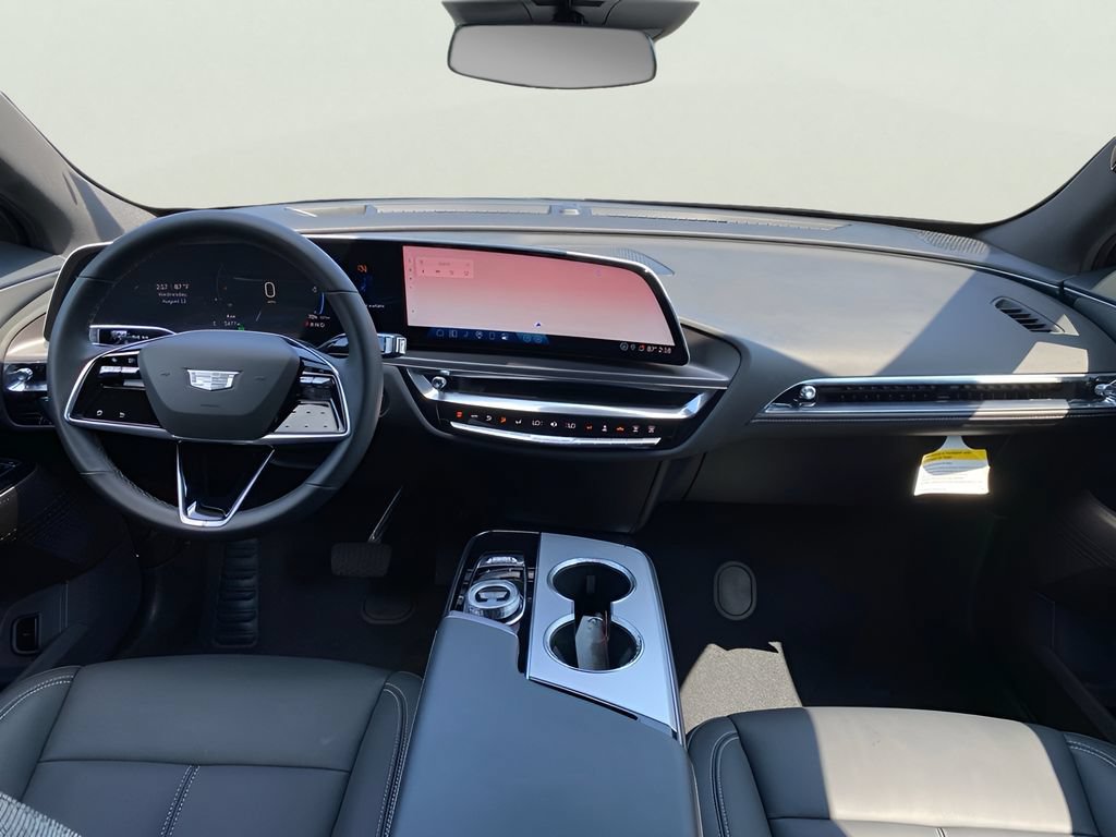 Used 2024 Cadillac Lyriq Tech w/ Driver Assist Package AWD/4WD image 15