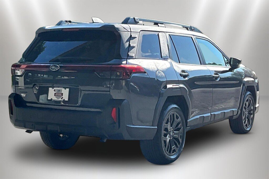 Certified 2026 Subaru Outback Limited XT AWD/4WD image 5