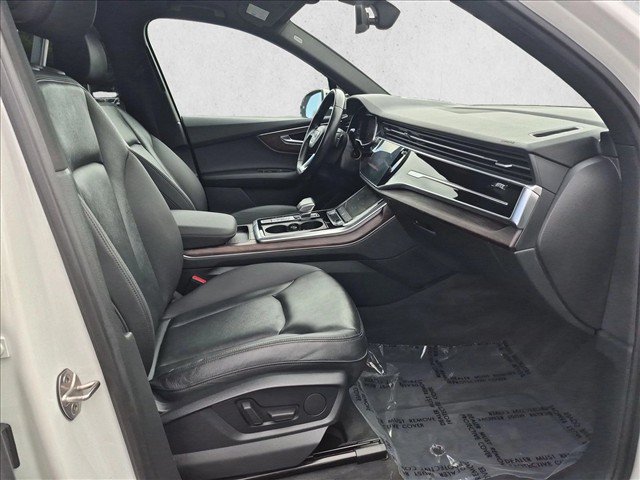 Used 2020 Audi Q7 2.0T Premium AWD/4WD image 24